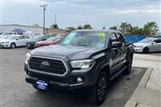 $28150 : 2019 Tacoma SR5 V6 thumbnail