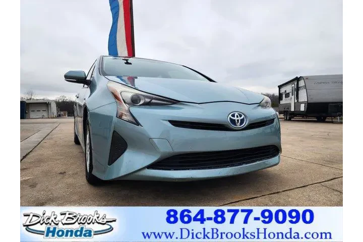$9975 : Toyota Prius 2016 Two 4dr Ha image 1