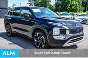 $20320 : Mitsubishi Outlander 2023 AW thumbnail