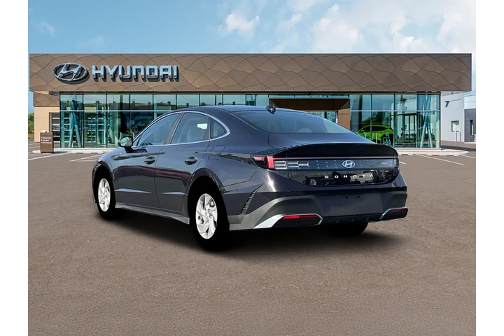 $23990 : Hyundai SONATA 2025 SE 4dr S image 5
