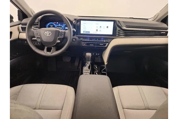 $39998 : Toyota Camry 2026 AWD XLE 4d image 9