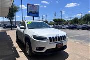 $18499 : 2019 Cherokee Latitude thumbnail