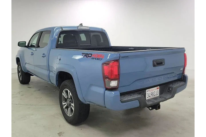 $33998 : Toyota Tacoma 2019 4x4 TRD S image 7
