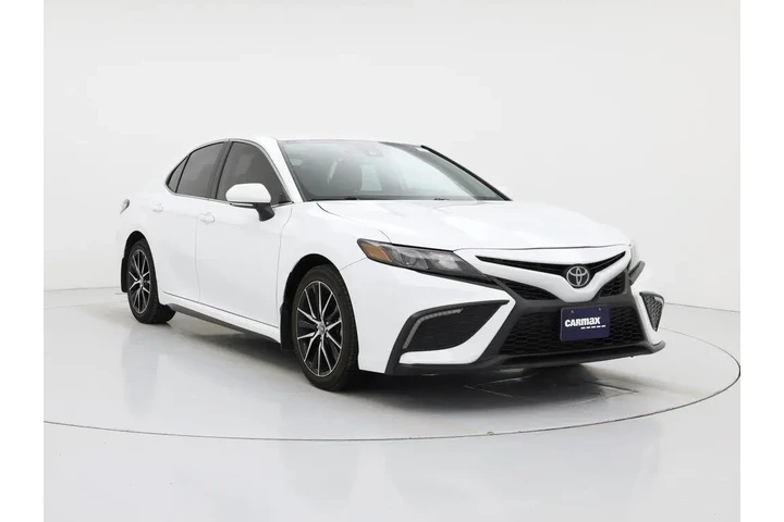 $23998 : Toyota Camry 2024 SE 4dr Sed image 1