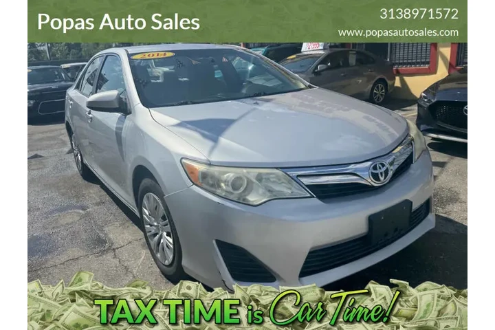 $15995 : 2014 Camry LE image 2