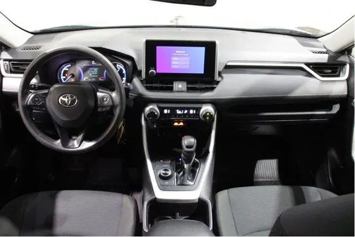 $36889 : Toyota RAV4 Hybrid 2024 AWD image 2