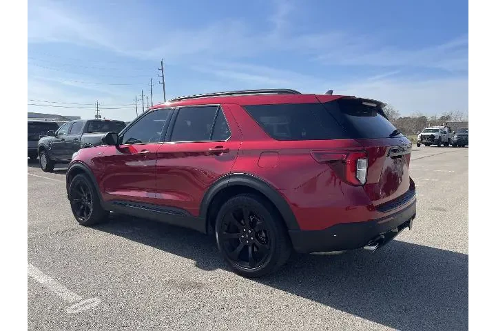 $28588 : Ford Explorer 2023 ST-Line 4 image 3