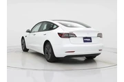 $28998 : Tesla Model 3 2023 4dr Sedan thumbnail