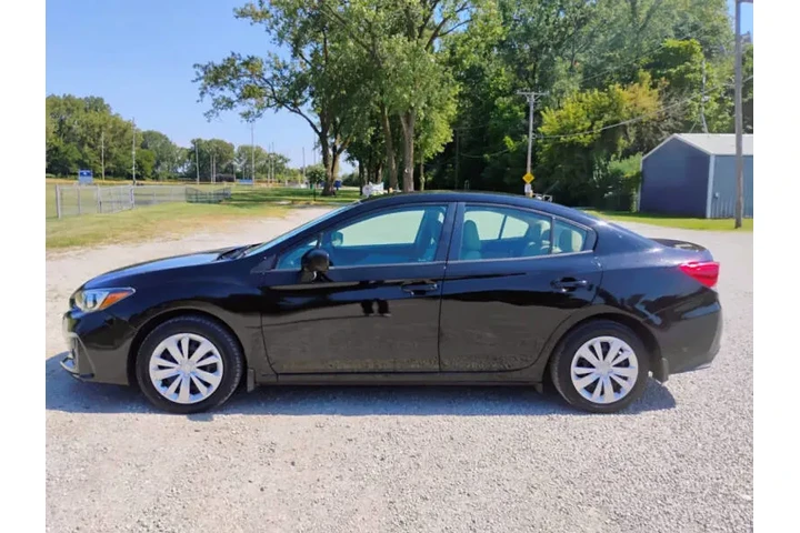 $9995 : 2017 Impreza 2.0i image 8