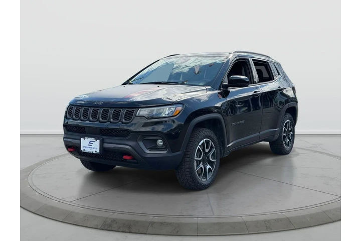 $22358 : Jeep Compass 2024 4x4 Trailh image 7