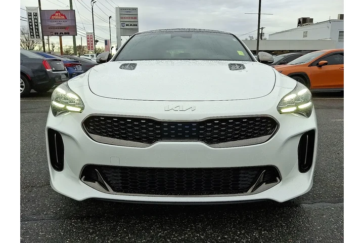 $27890 : Kia Stinger 2022 GT-Line 4dr image 8
