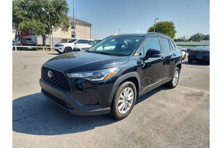 $21495 : Toyota Corolla Cross 2022 LE image 2