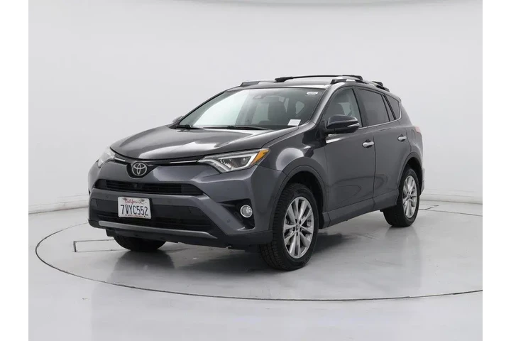 $22998 : Toyota RAV4 2017 AWD Limited image 4