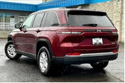 $23995 : Jeep Grand Cherokee 2023 4x4 thumbnail