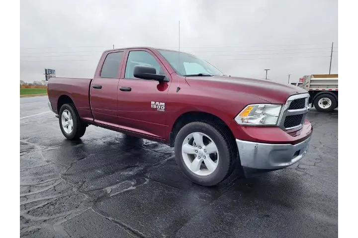 $28975 : Ram 1500 Classic 2024 4x4 SL image 2