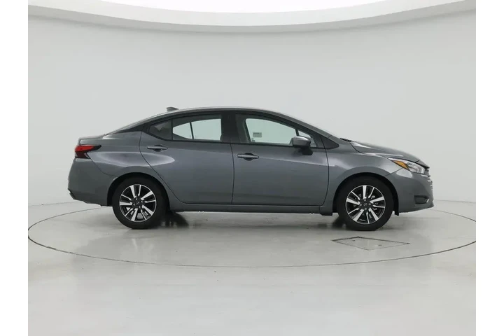 $20998 : Nissan Versa 2025 SV 4dr Sed image 7