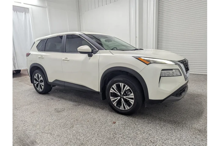 $21997 : Nissan Rogue 2023 SV 4dr Cro image 2