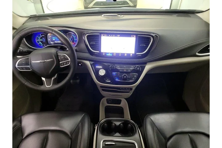 $24998 : Chrysler Pacifica Plug-In Hy image 9