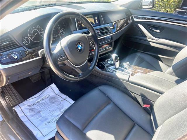 $13950 : 2015 BMW 5 SERIES 528i image 9