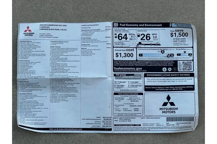 $35998 : 2023 Outlander PHEV SE image 5