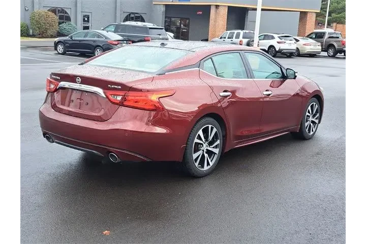 $10870 : Nissan Maxima 2016 Platinum image 5