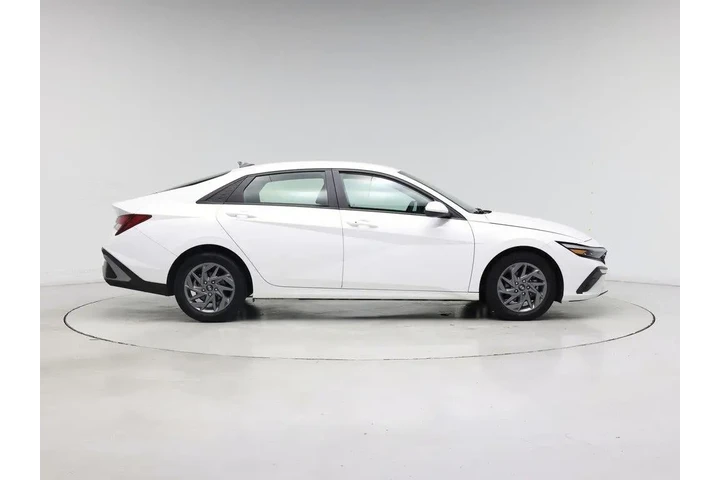 $21998 : Hyundai ELANTRA 2024 SEL 4dr image 7