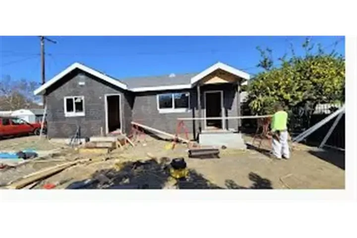 JCM CONSTRUCTION INC image 9