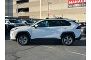 $25998 : Toyota RAV4 2022 XLE 4dr SUV thumbnail