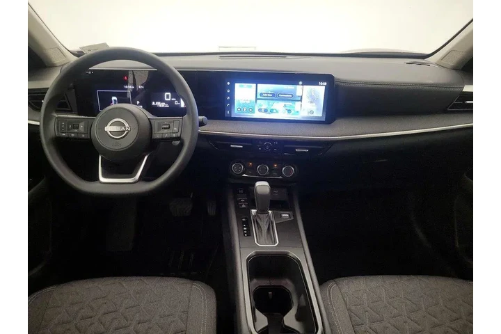 $21998 : Nissan Kicks 2025 SV 4dr Cro image 9