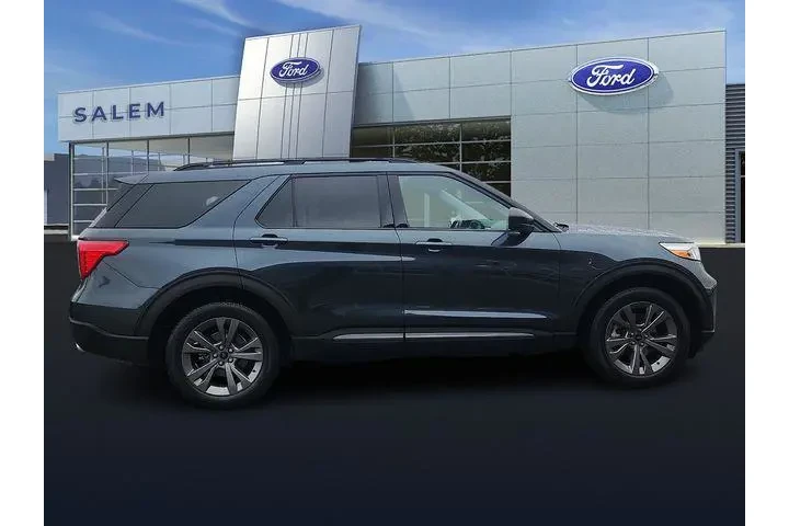 $30990 : Ford Explorer 2022 AWD XLT 4 image 2