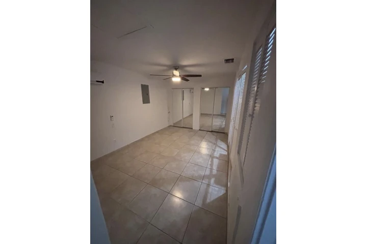 $2800 : Renta Casa image 5