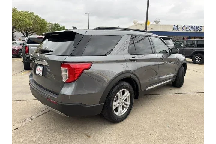 $28791 : Ford Explorer 2023 XLT 4dr S image 5