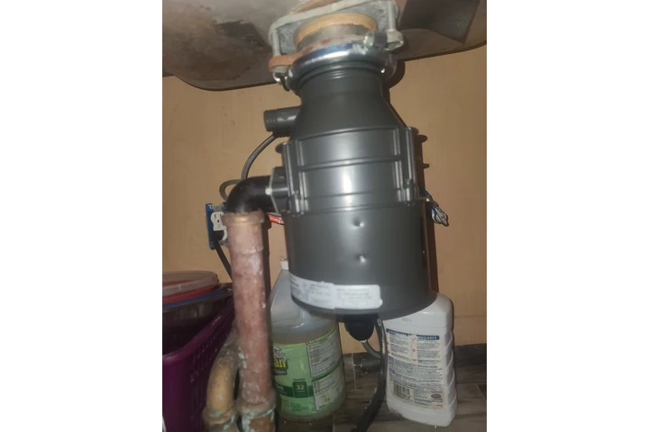 SERVICIO DE PLOMERÍA image 9