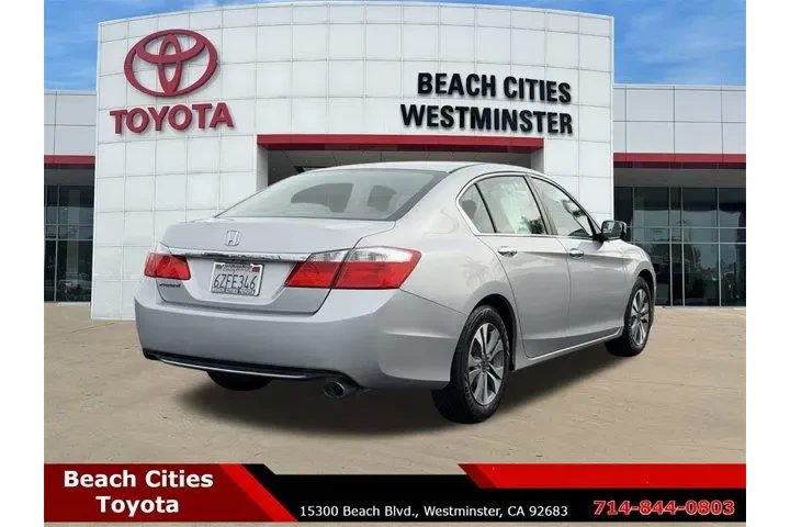 $12954 : Honda Accord 2013 LX 4dr Sed image 7