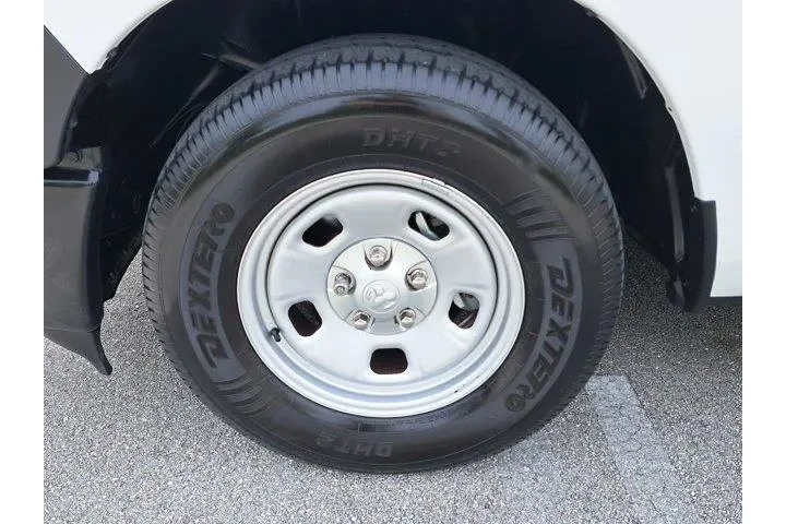 $20000 : Ram 1500 Classic 2019 4x2 Tr image 4