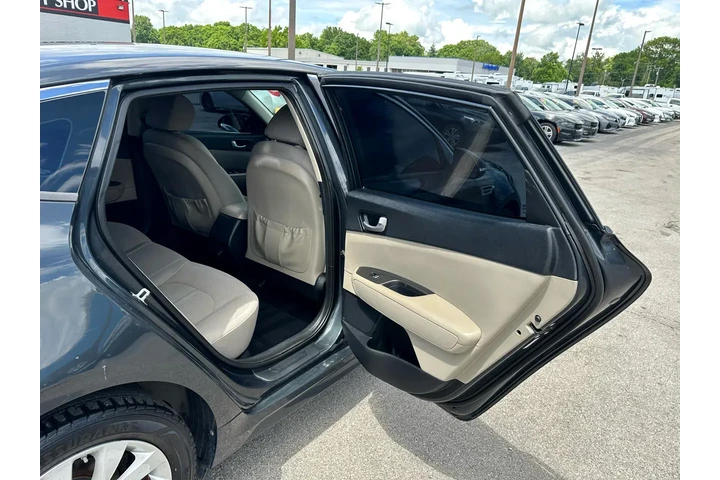$8900 : 2016 Optima 4dr Sdn LX image 10