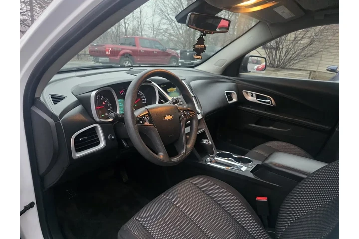 $5900 : 2016 Equinox LS AWD image 7