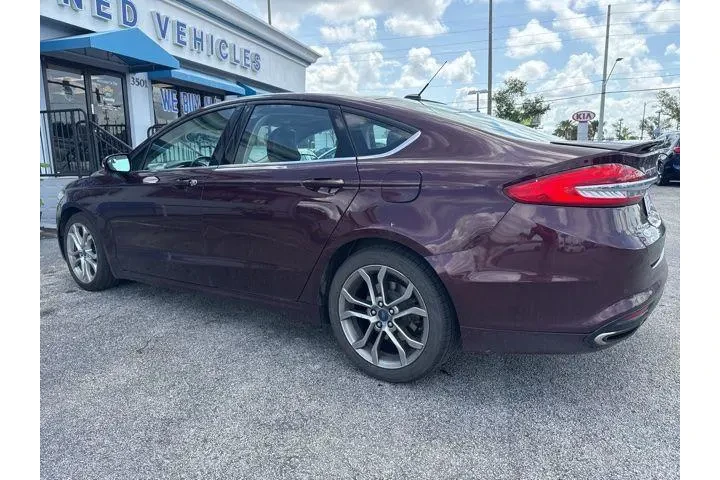 $10696 : Ford Fusion 2017 AWD SE 4dr image 3