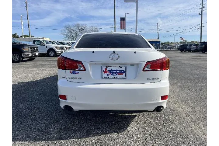 $9981 : Lexus IS 250 2009 4dr Sedan image 3
