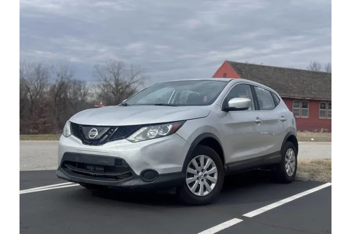 $9999 : 2019 Rogue Sport S image 3