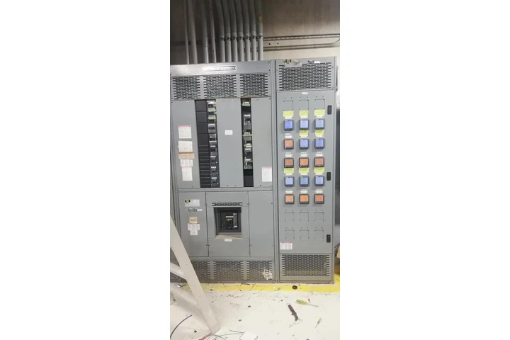 Electrician in Houston image 5