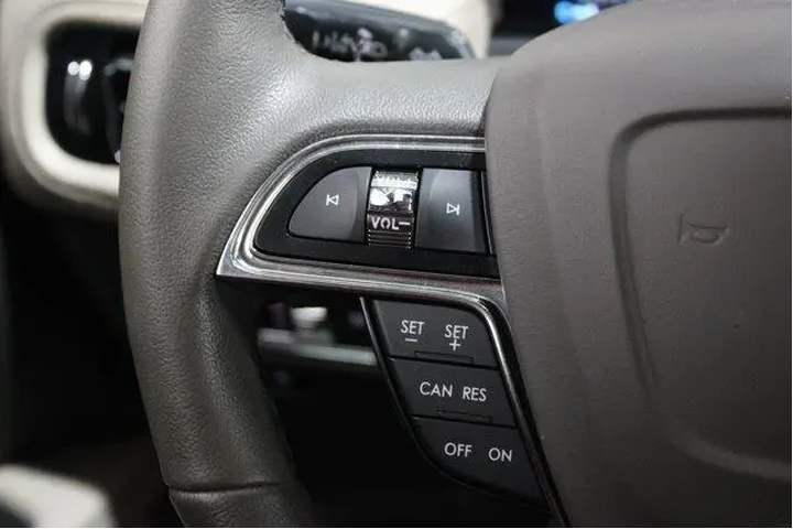 $24987 : Lincoln Nautilus 2022 Standa image 9