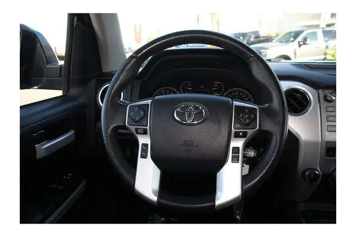 $38395 : Toyota Tundra 2019 4x4 Limit image 3