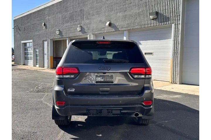 $21538 : Jeep Grand Cherokee 2021 4x4 image 4