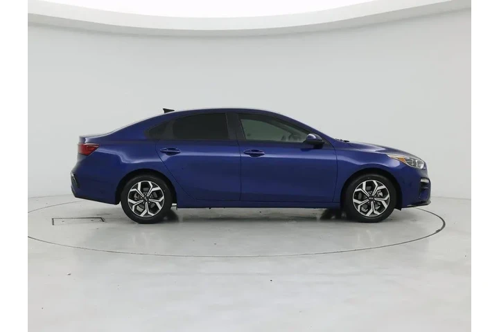 $16998 : Kia Forte 2020 LXS 4dr Sedan image 7
