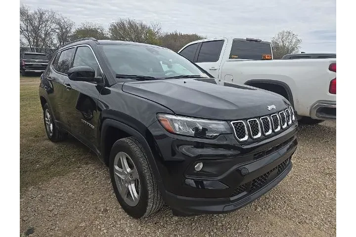$20919 : Jeep Compass 2024 4x4 Latitu image 4