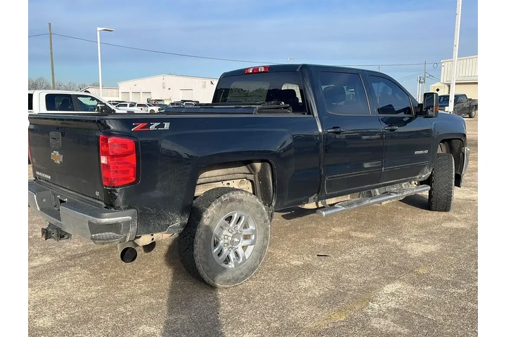 $35655 : Chevrolet Silverado 2500HD 2 image 6
