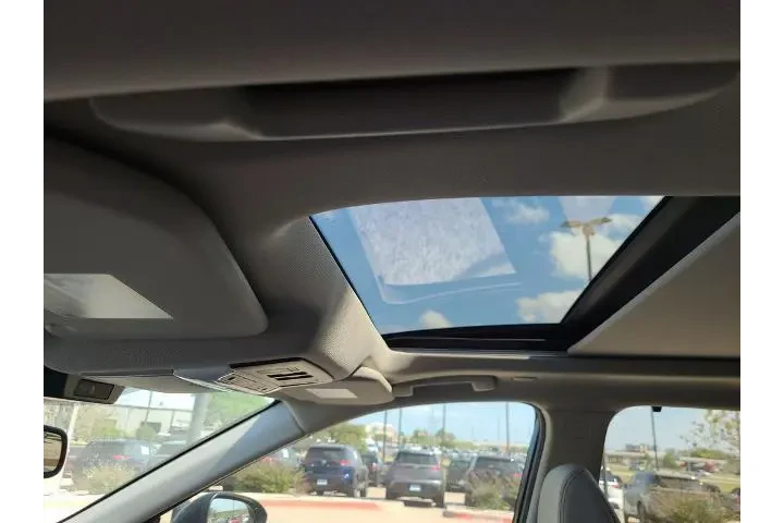 $30700 : Nissan Rogue 2024 SL 4dr Cro image 7