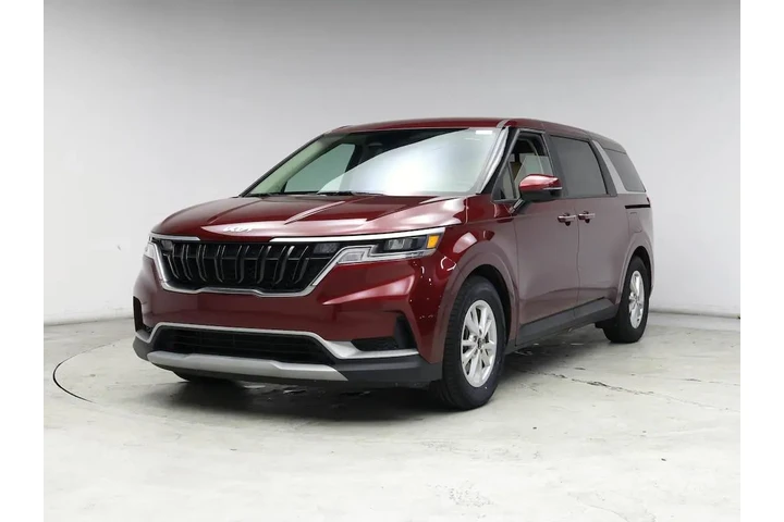 $29998 : Kia Carnival 2024 LX 4dr Min image 4