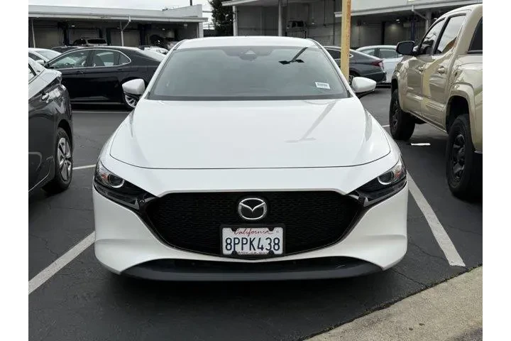 $15896 : Mazda Mazda3 Hatchback 2019 image 2